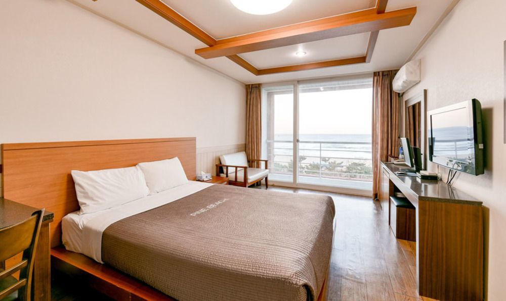 Pine Beach Yangyang Eksteriør billede